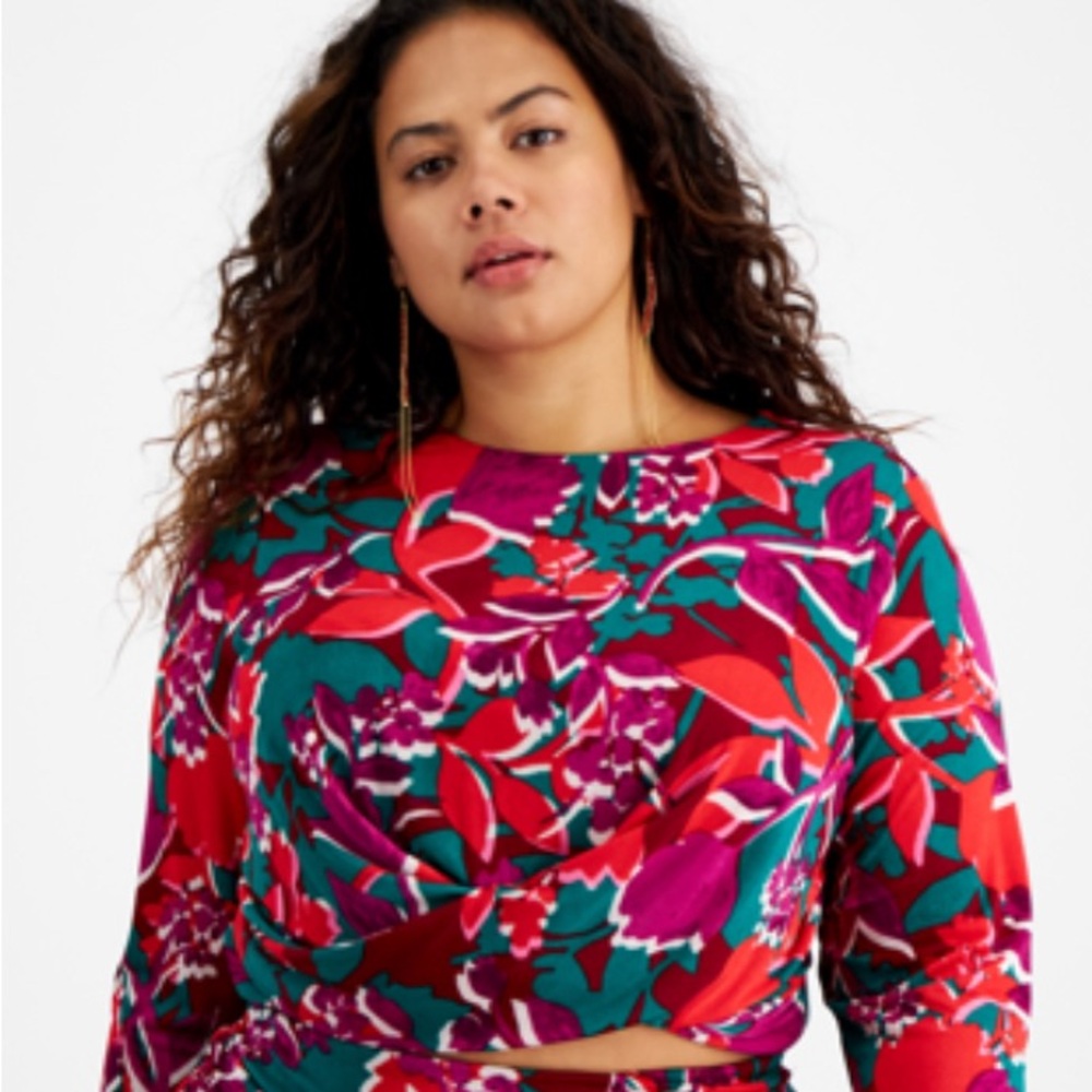 NWT Bar lll top